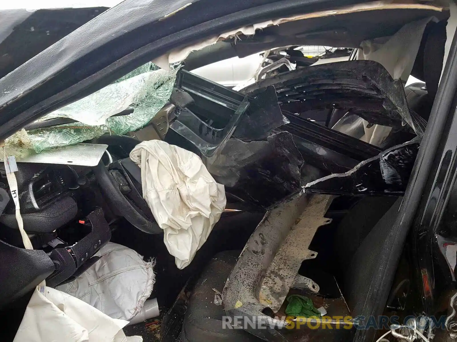 5 Photograph of a damaged car 4T1B11HK3KU701673 TOYOTA CAMRY 2019