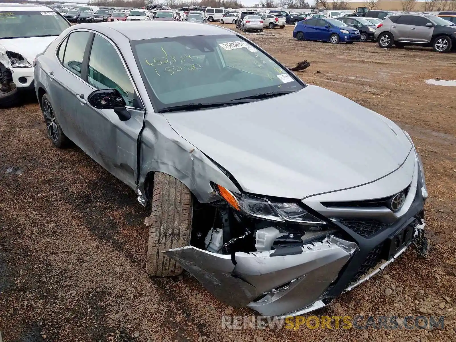 1 Photograph of a damaged car 4T1B11HK3KU702287 TOYOTA CAMRY 2019