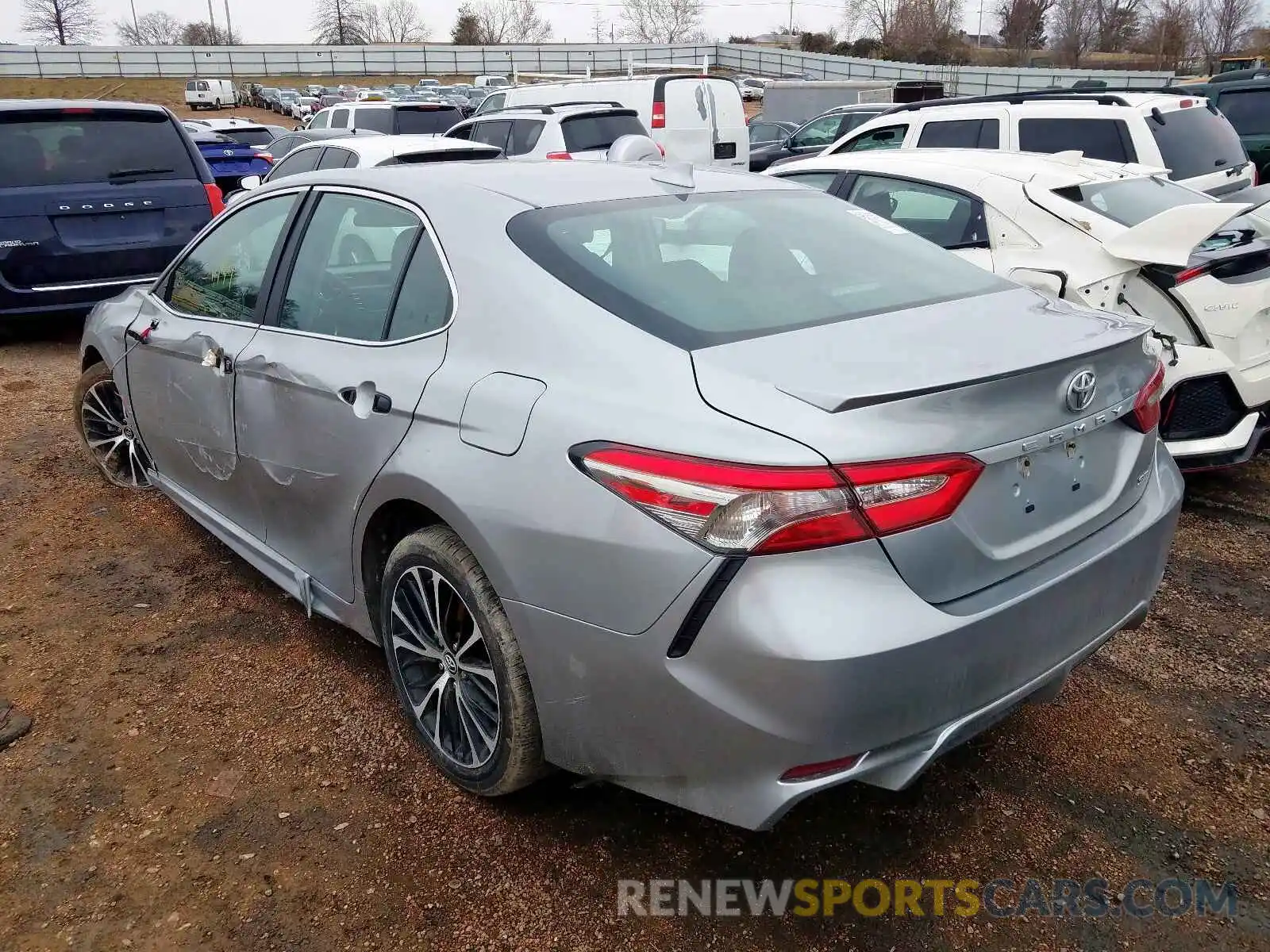 3 Photograph of a damaged car 4T1B11HK3KU702287 TOYOTA CAMRY 2019