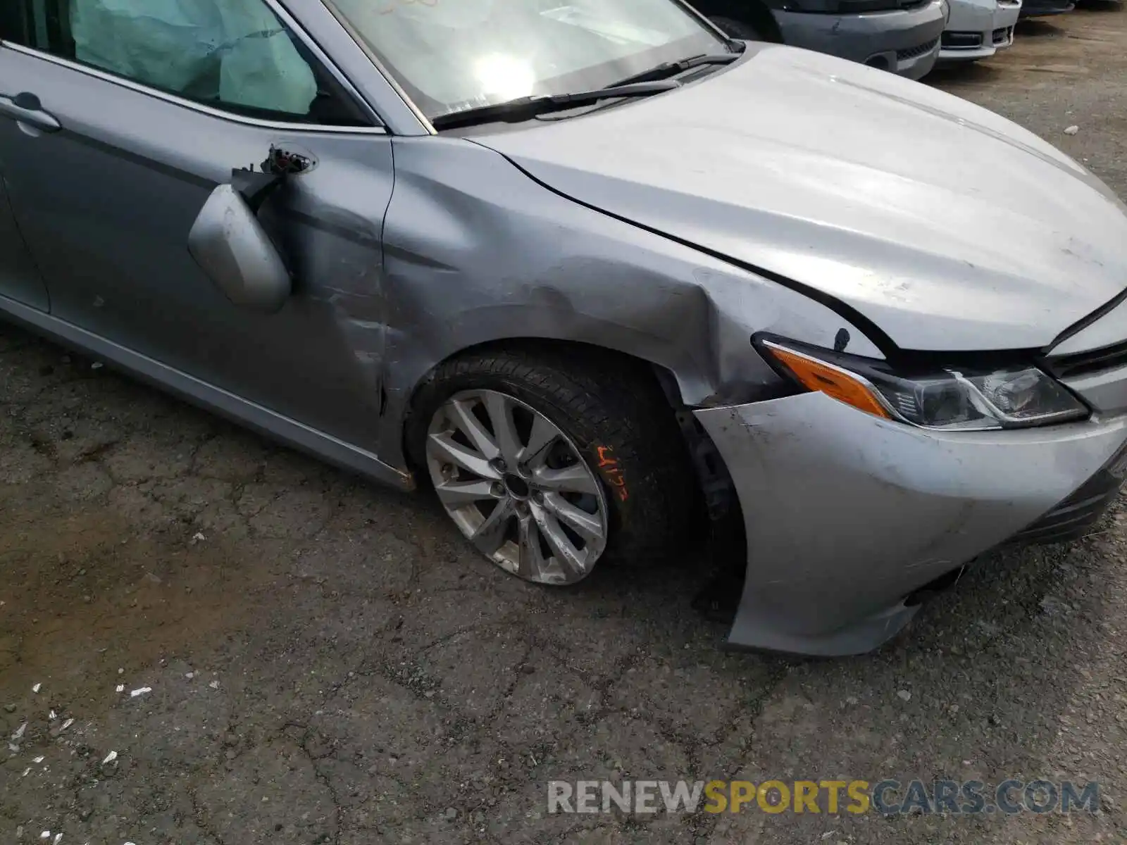 9 Photograph of a damaged car 4T1B11HK3KU702970 TOYOTA CAMRY 2019