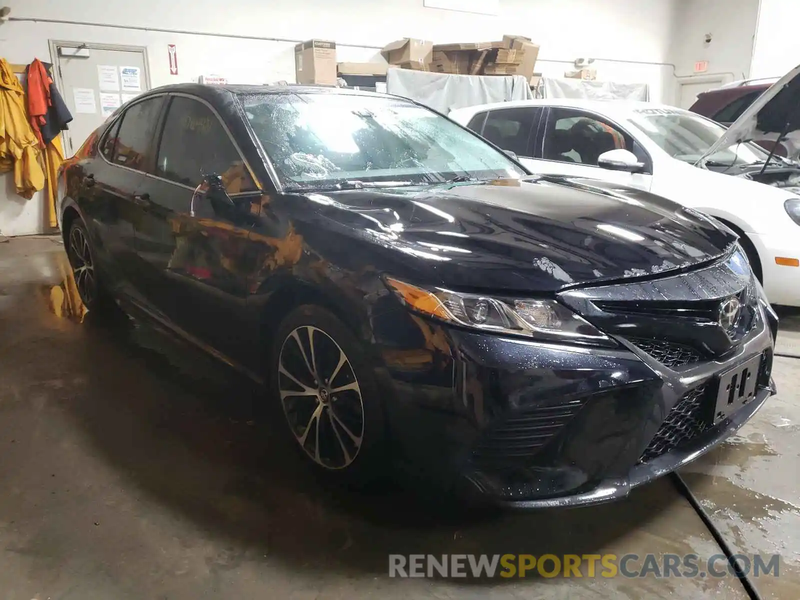 1 Photograph of a damaged car 4T1B11HK3KU703519 TOYOTA CAMRY 2019