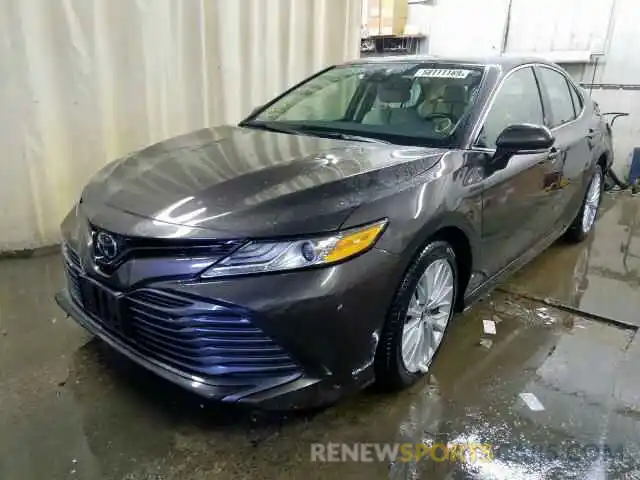 2 Фотография поврежденного автомобиля 4T1B11HK3KU703679 TOYOTA CAMRY 2019