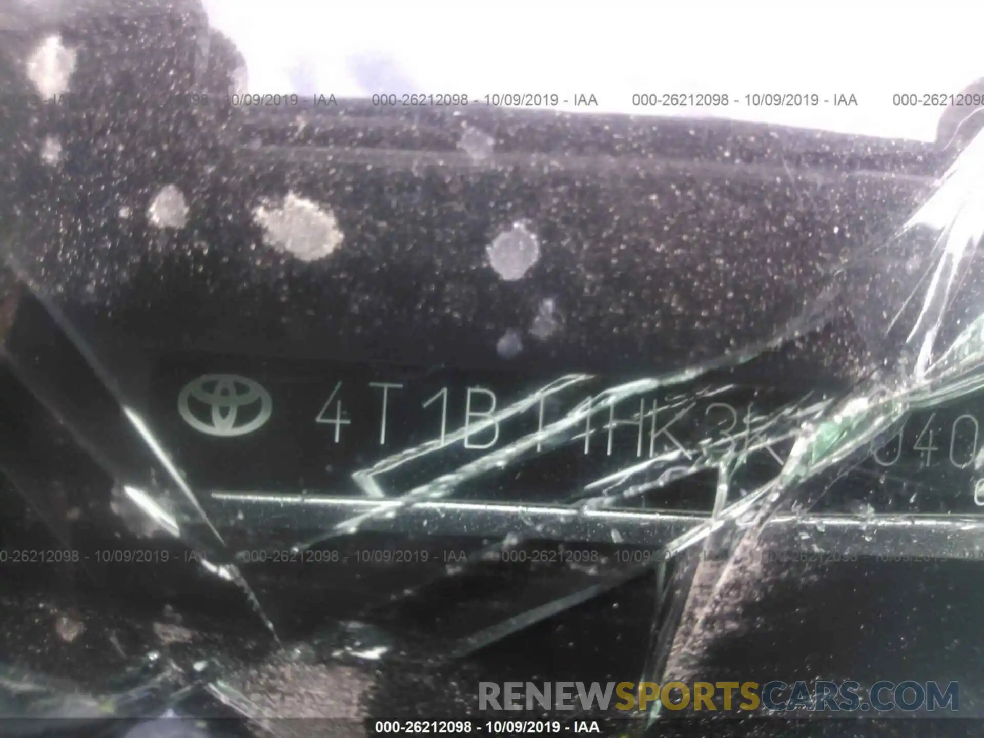 9 Photograph of a damaged car 4T1B11HK3KU704024 TOYOTA CAMRY 2019