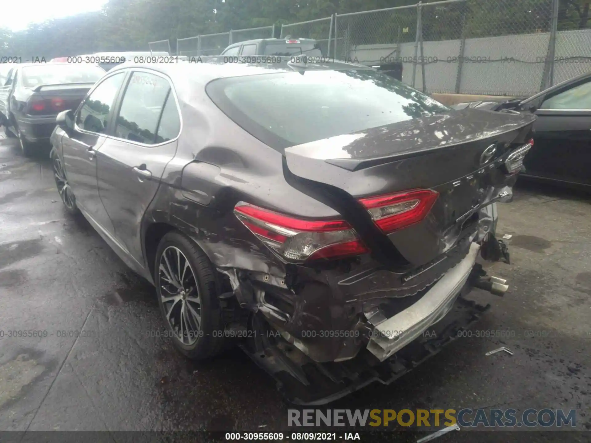 3 Photograph of a damaged car 4T1B11HK3KU706615 TOYOTA CAMRY 2019