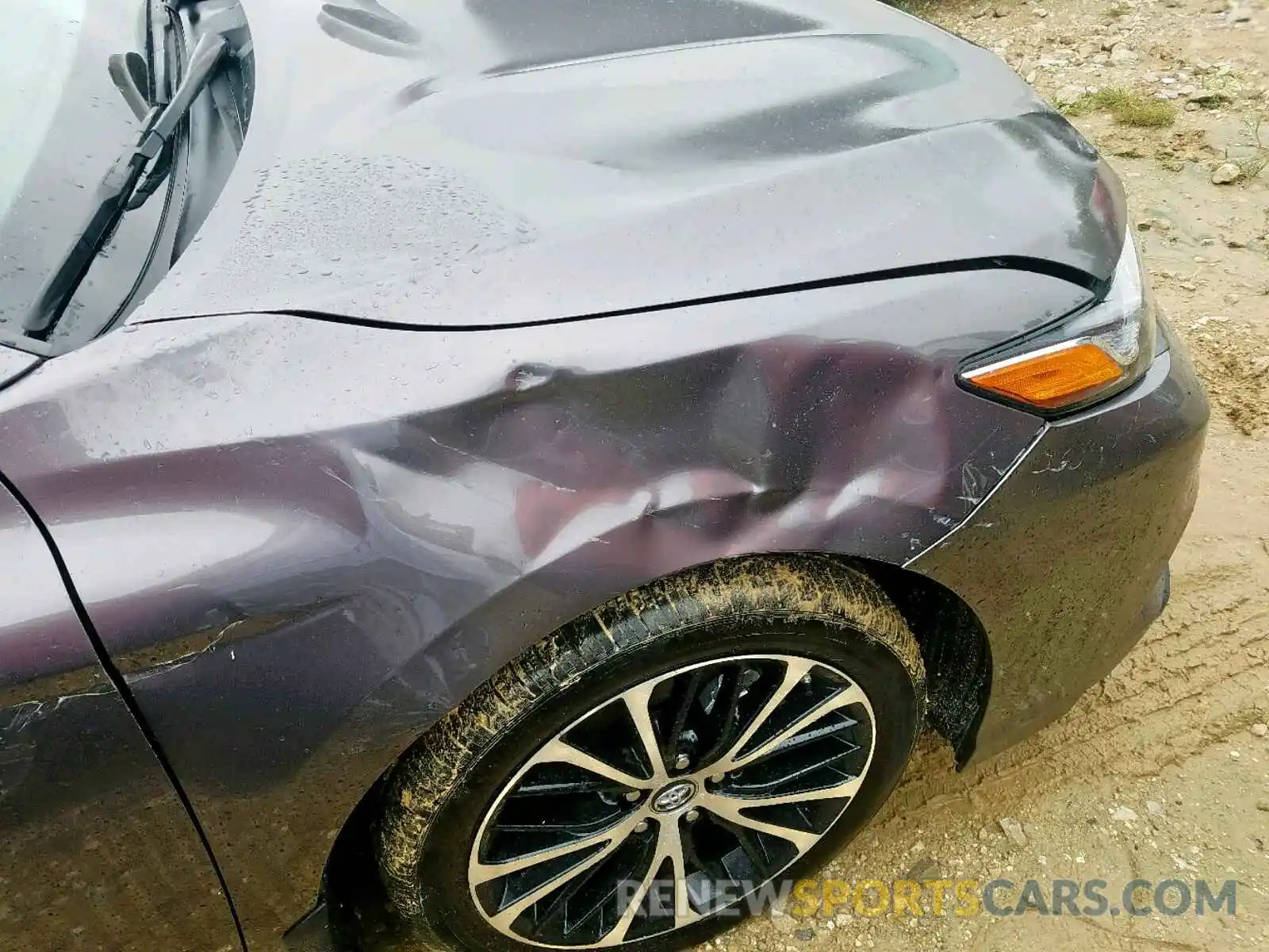 9 Photograph of a damaged car 4T1B11HK3KU707988 TOYOTA CAMRY 2019