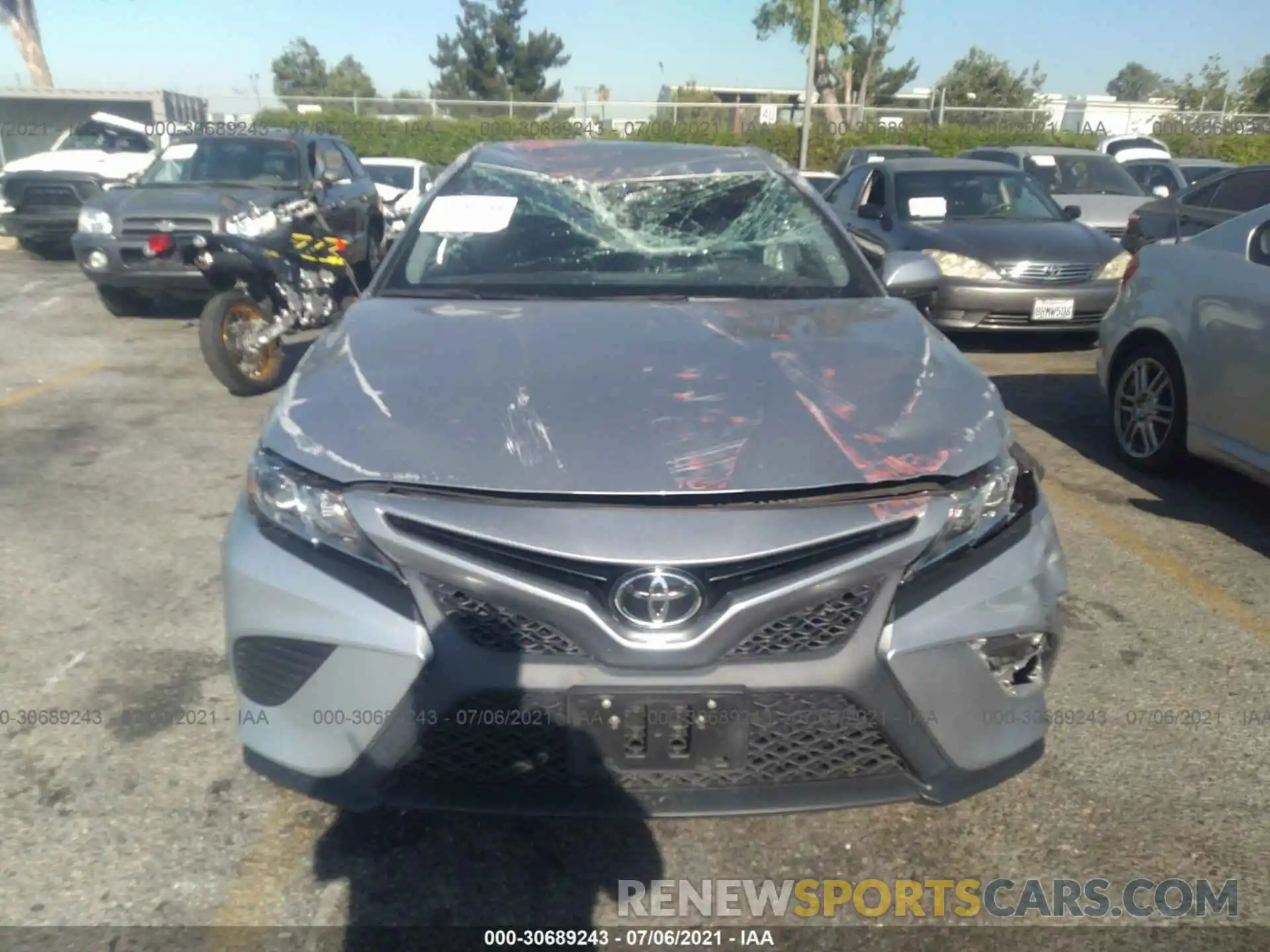 6 Photograph of a damaged car 4T1B11HK3KU710924 TOYOTA CAMRY 2019