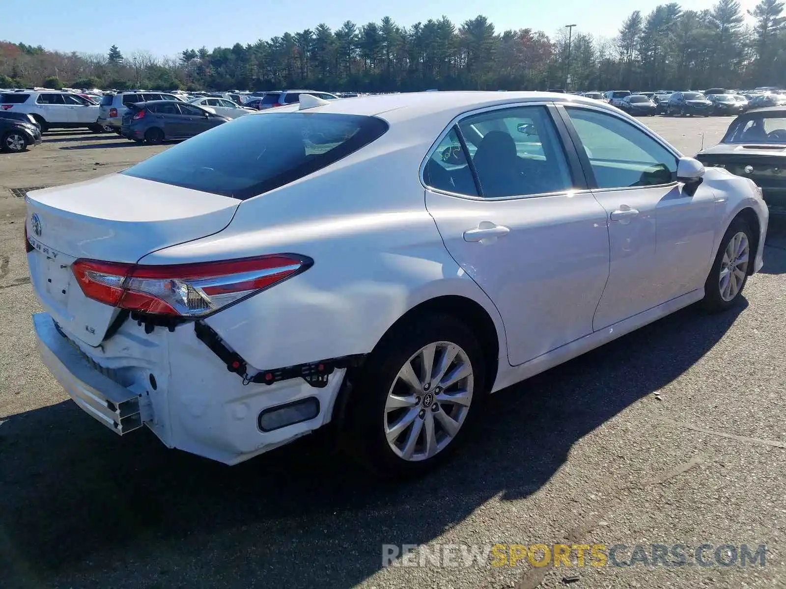 4 Photograph of a damaged car 4T1B11HK3KU711779 TOYOTA CAMRY 2019