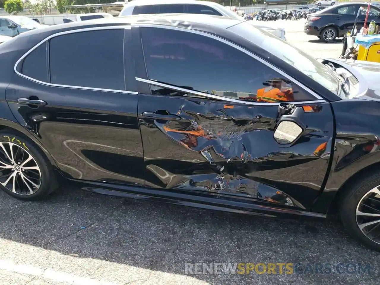 9 Photograph of a damaged car 4T1B11HK3KU712401 TOYOTA CAMRY 2019