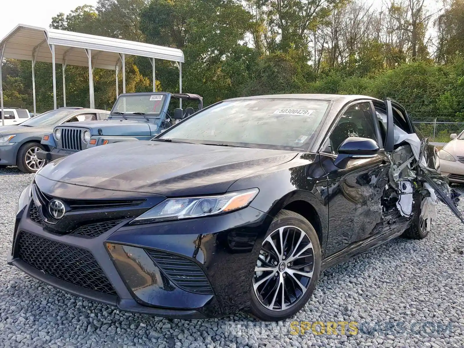 2 Photograph of a damaged car 4T1B11HK3KU712849 TOYOTA CAMRY 2019