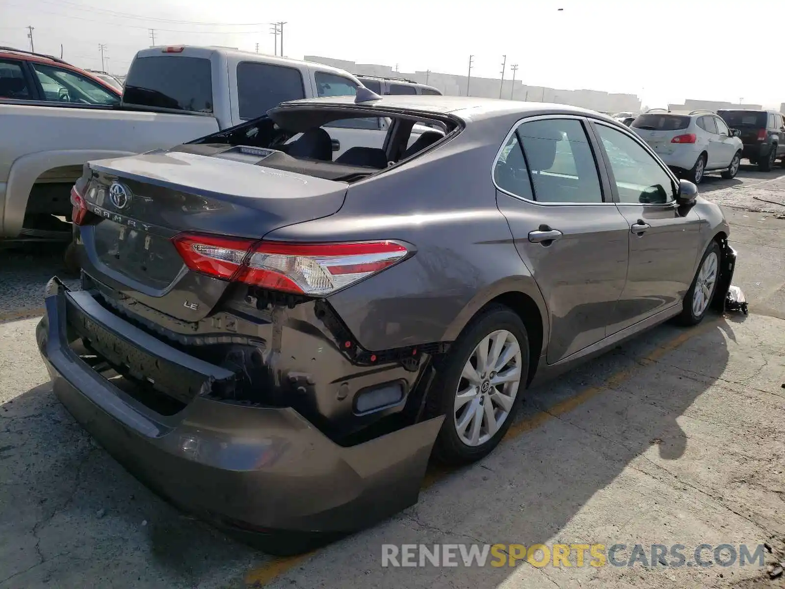 4 Photograph of a damaged car 4T1B11HK3KU714665 TOYOTA CAMRY 2019