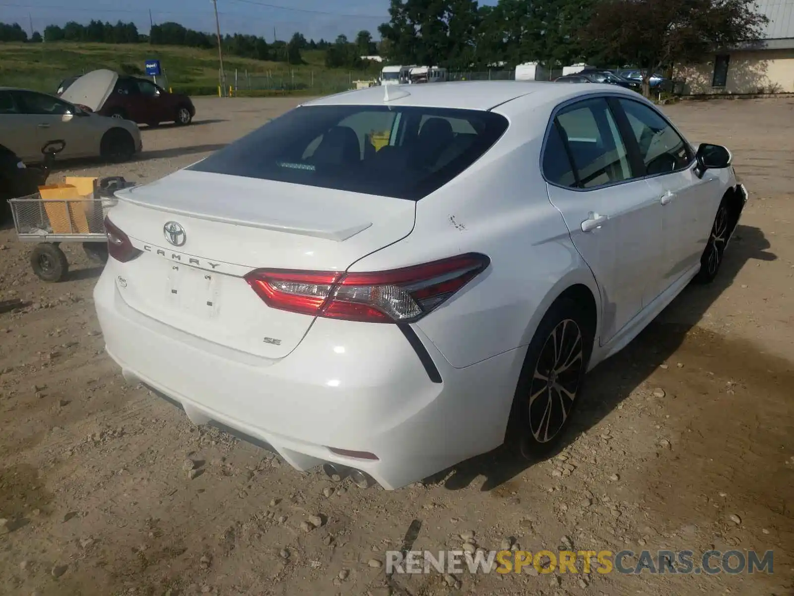 4 Photograph of a damaged car 4T1B11HK3KU715816 TOYOTA CAMRY 2019