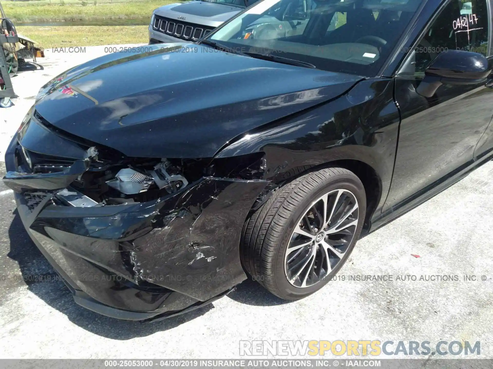 6 Photograph of a damaged car 4T1B11HK3KU716660 TOYOTA CAMRY 2019