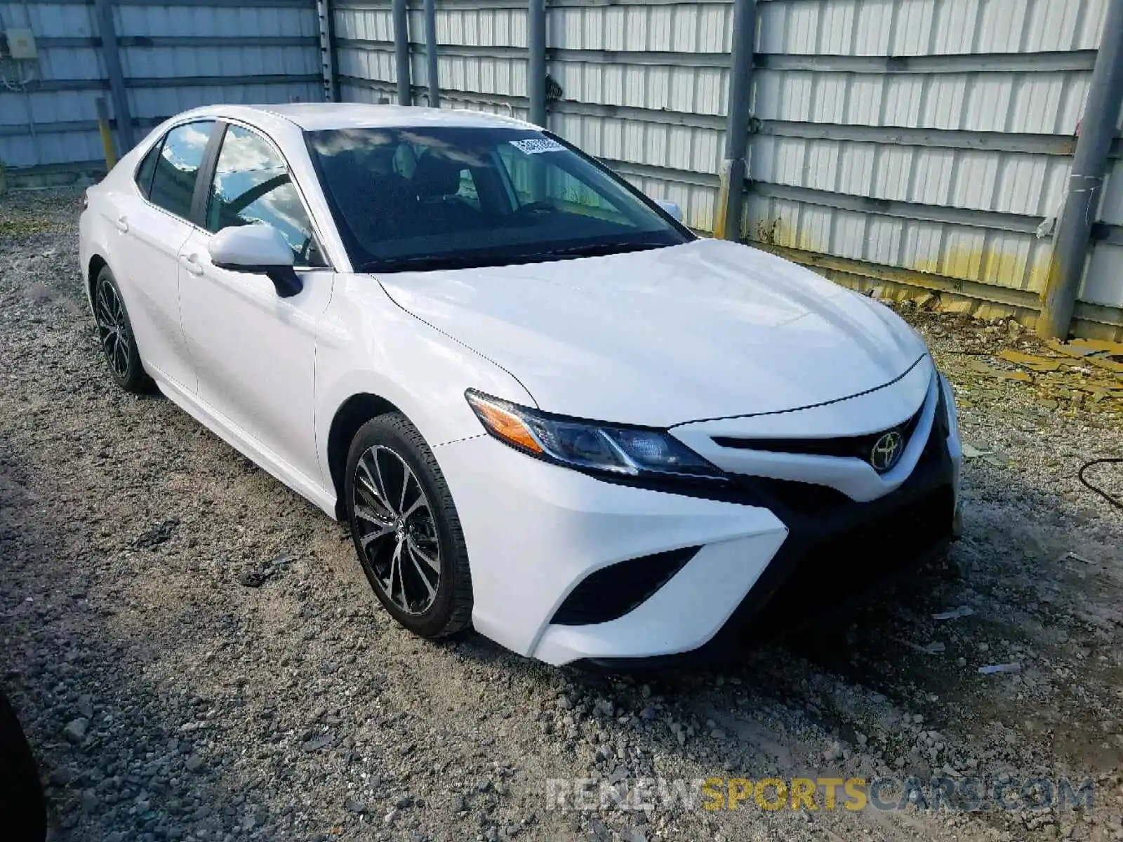 1 Photograph of a damaged car 4T1B11HK3KU717095 TOYOTA CAMRY 2019