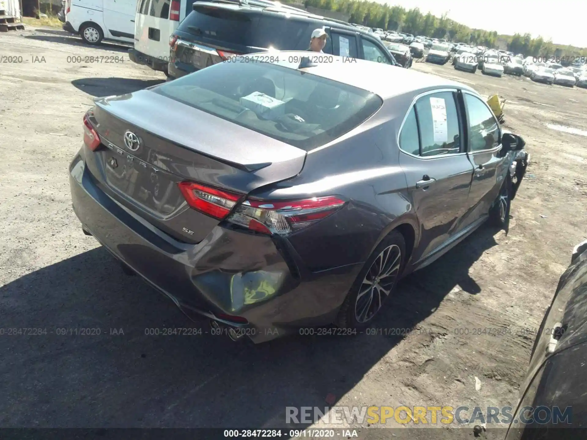 4 Photograph of a damaged car 4T1B11HK3KU717243 TOYOTA CAMRY 2019