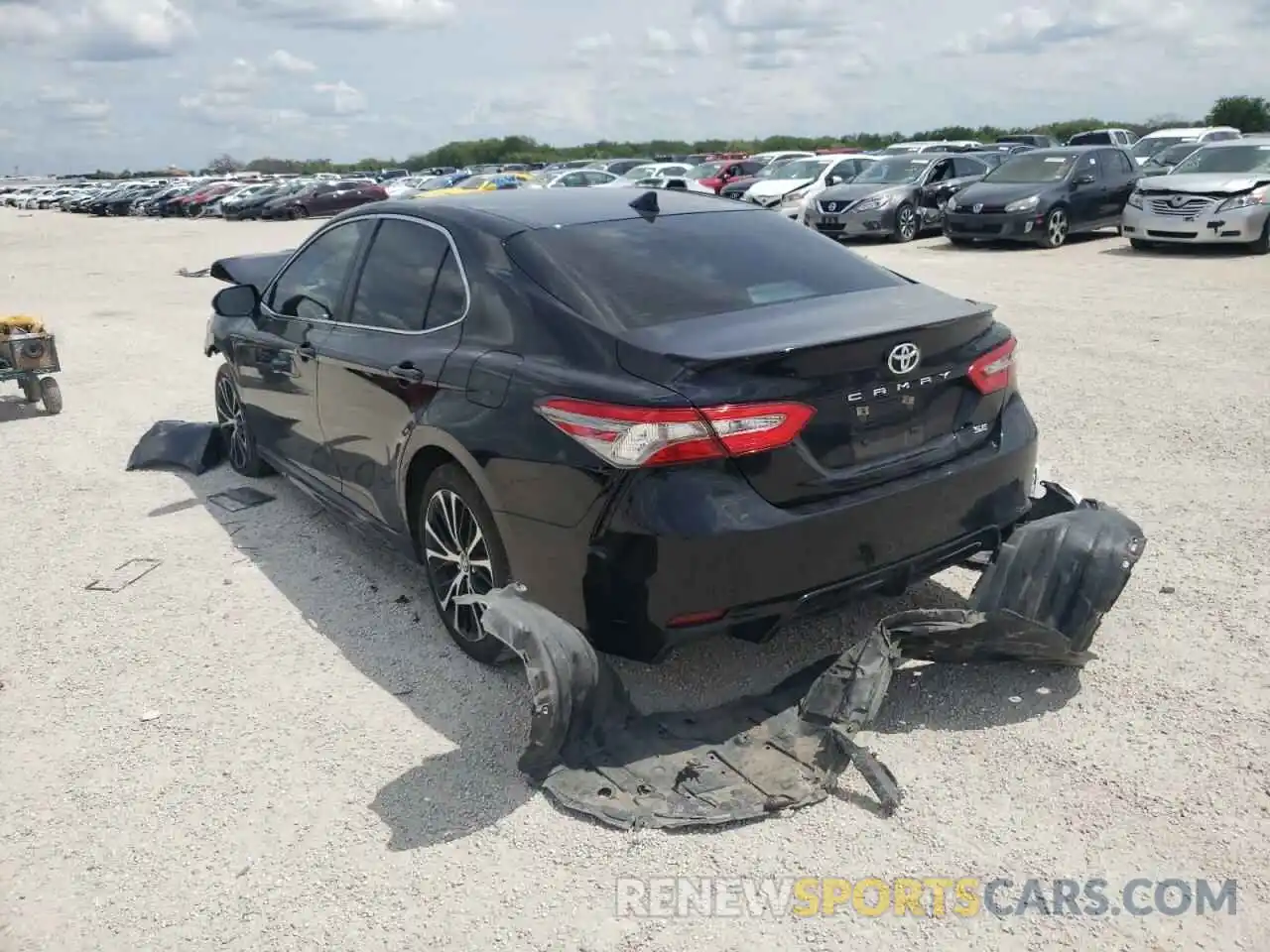 3 Photograph of a damaged car 4T1B11HK3KU718523 TOYOTA CAMRY 2019