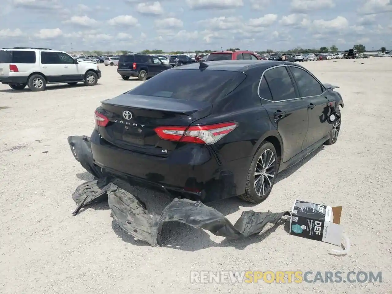 4 Photograph of a damaged car 4T1B11HK3KU718523 TOYOTA CAMRY 2019