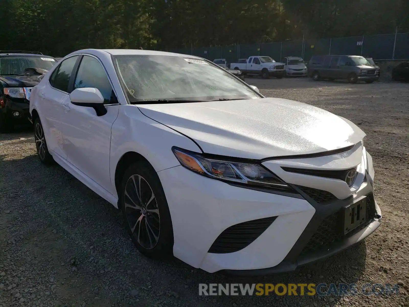 1 Photograph of a damaged car 4T1B11HK3KU719591 TOYOTA CAMRY 2019