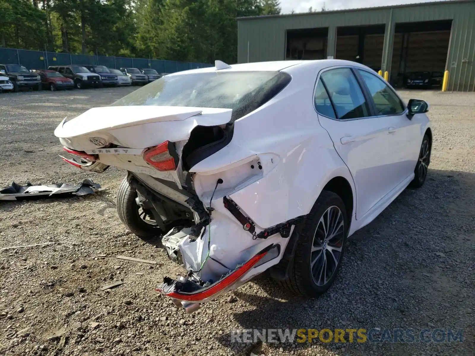 4 Photograph of a damaged car 4T1B11HK3KU719591 TOYOTA CAMRY 2019