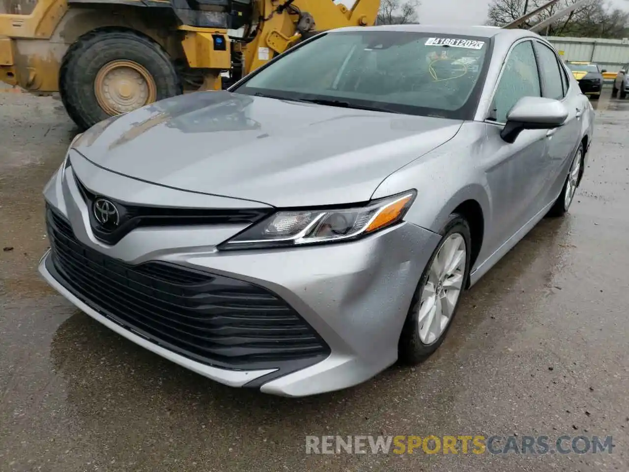 2 Photograph of a damaged car 4T1B11HK3KU720014 TOYOTA CAMRY 2019