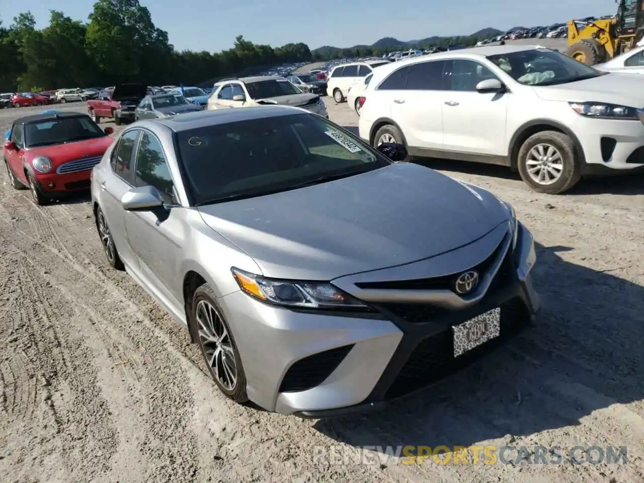 1 Photograph of a damaged car 4T1B11HK3KU720885 TOYOTA CAMRY 2019