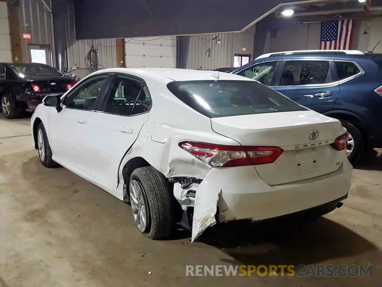 3 Photograph of a damaged car 4T1B11HK3KU720949 TOYOTA CAMRY 2019