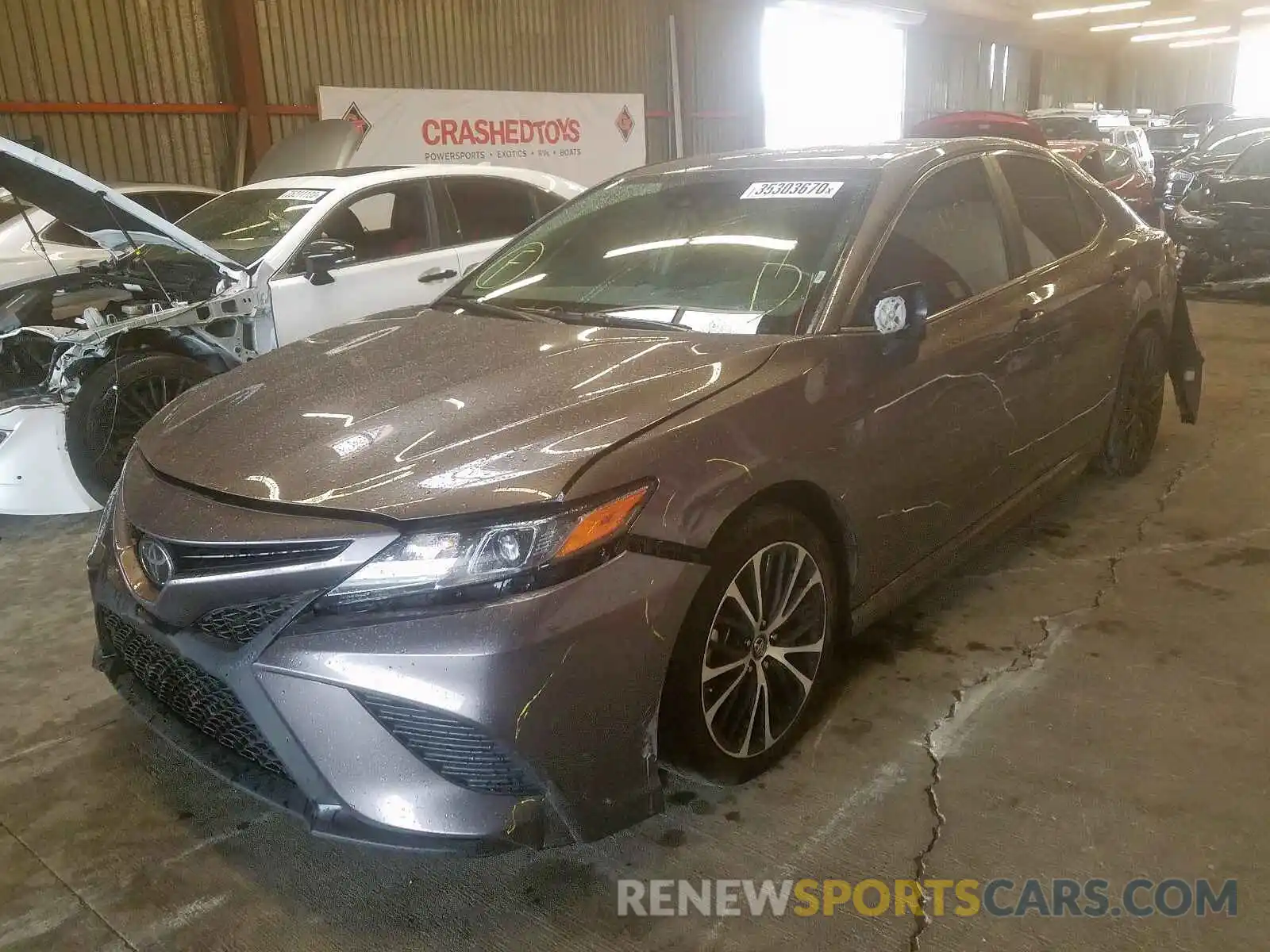 2 Photograph of a damaged car 4T1B11HK3KU720952 TOYOTA CAMRY 2019