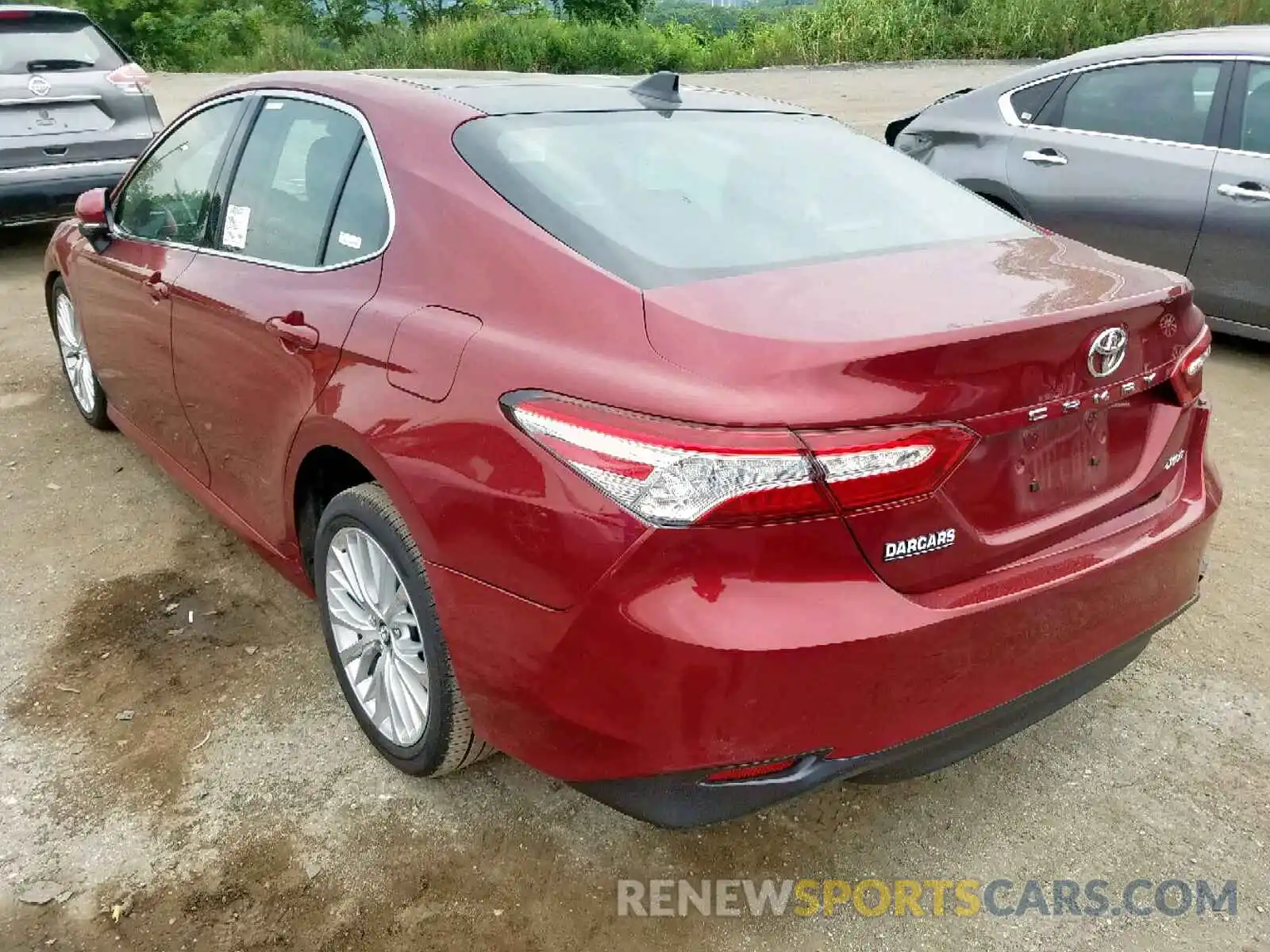 3 Photograph of a damaged car 4T1B11HK3KU721132 TOYOTA CAMRY 2019