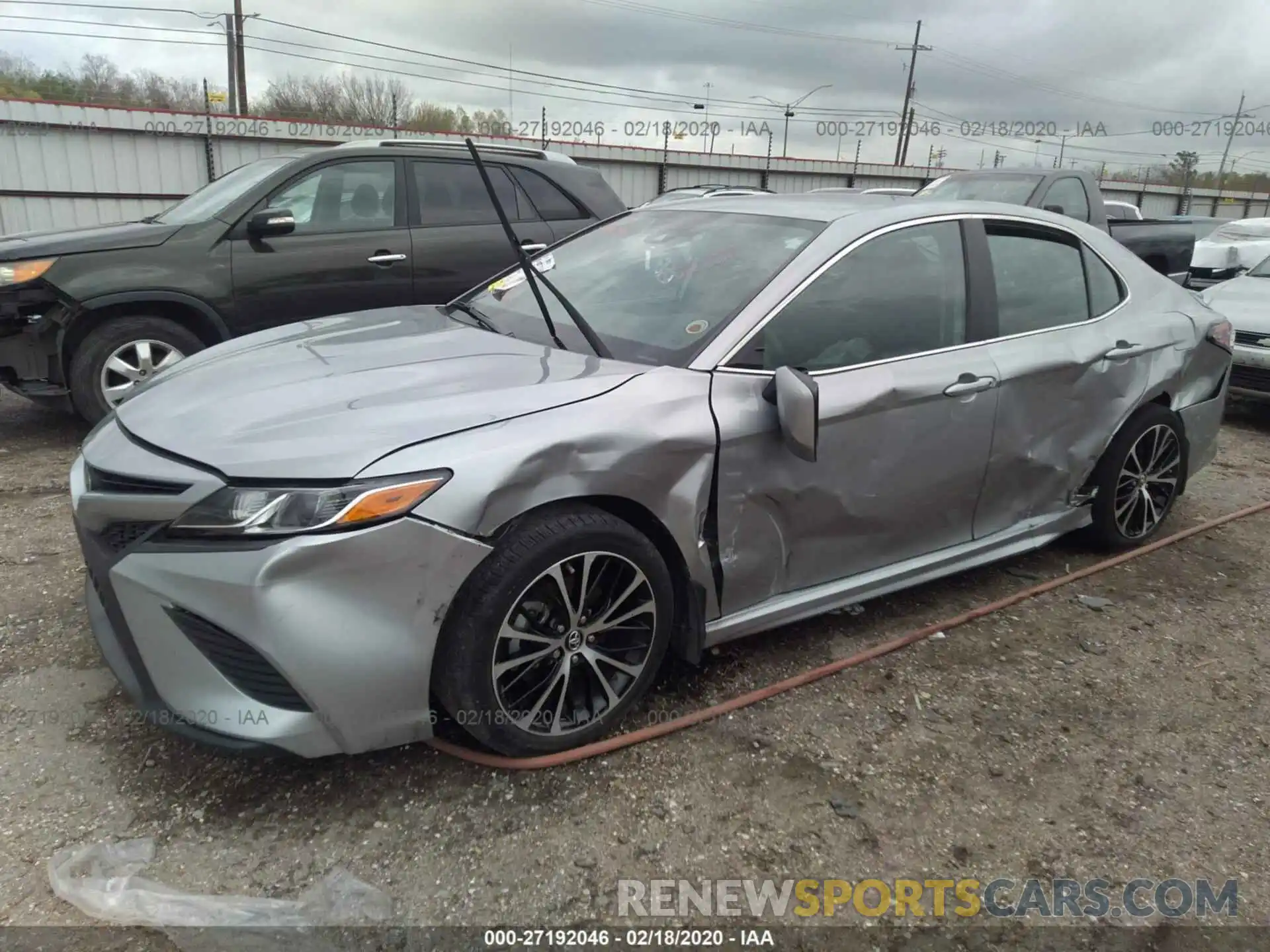 2 Photograph of a damaged car 4T1B11HK3KU721308 TOYOTA CAMRY 2019