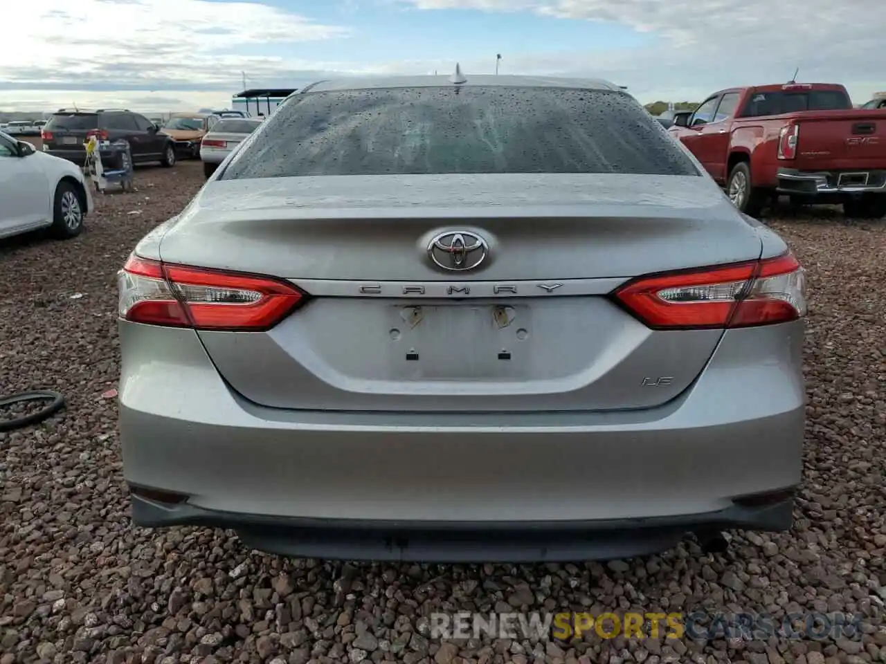 6 Photograph of a damaged car 4T1B11HK3KU721941 TOYOTA CAMRY 2019