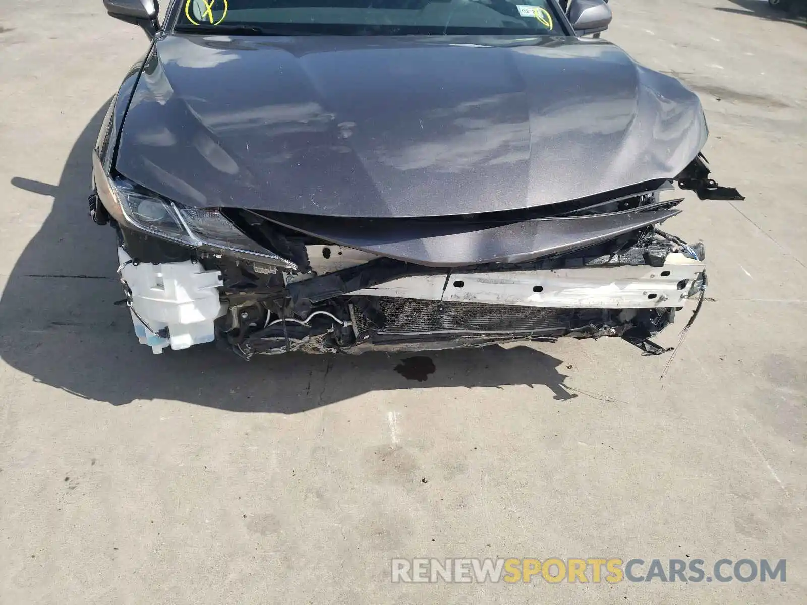 9 Photograph of a damaged car 4T1B11HK3KU725066 TOYOTA CAMRY 2019