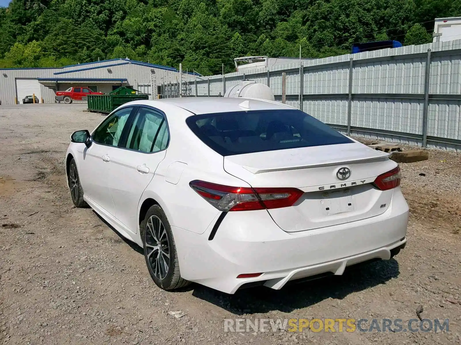 3 Photograph of a damaged car 4T1B11HK3KU727450 TOYOTA CAMRY 2019