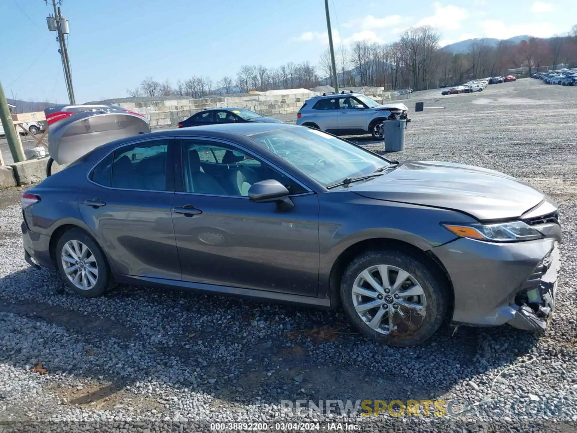 14 Photograph of a damaged car 4T1B11HK3KU727514 TOYOTA CAMRY 2019