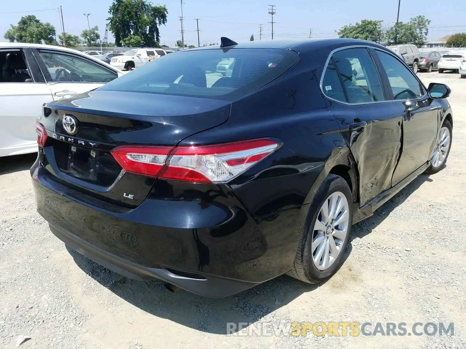 4 Photograph of a damaged car 4T1B11HK3KU728663 TOYOTA CAMRY 2019