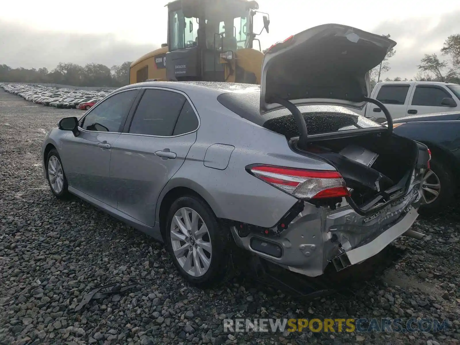 3 Photograph of a damaged car 4T1B11HK3KU729490 TOYOTA CAMRY 2019