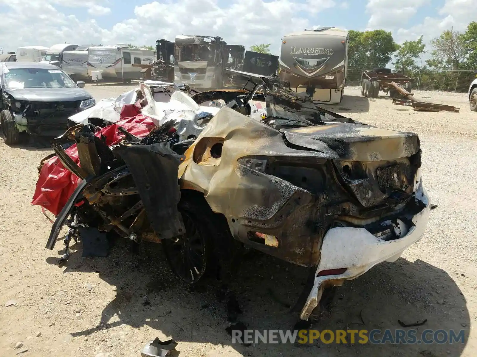 3 Photograph of a damaged car 4T1B11HK3KU730302 TOYOTA CAMRY 2019