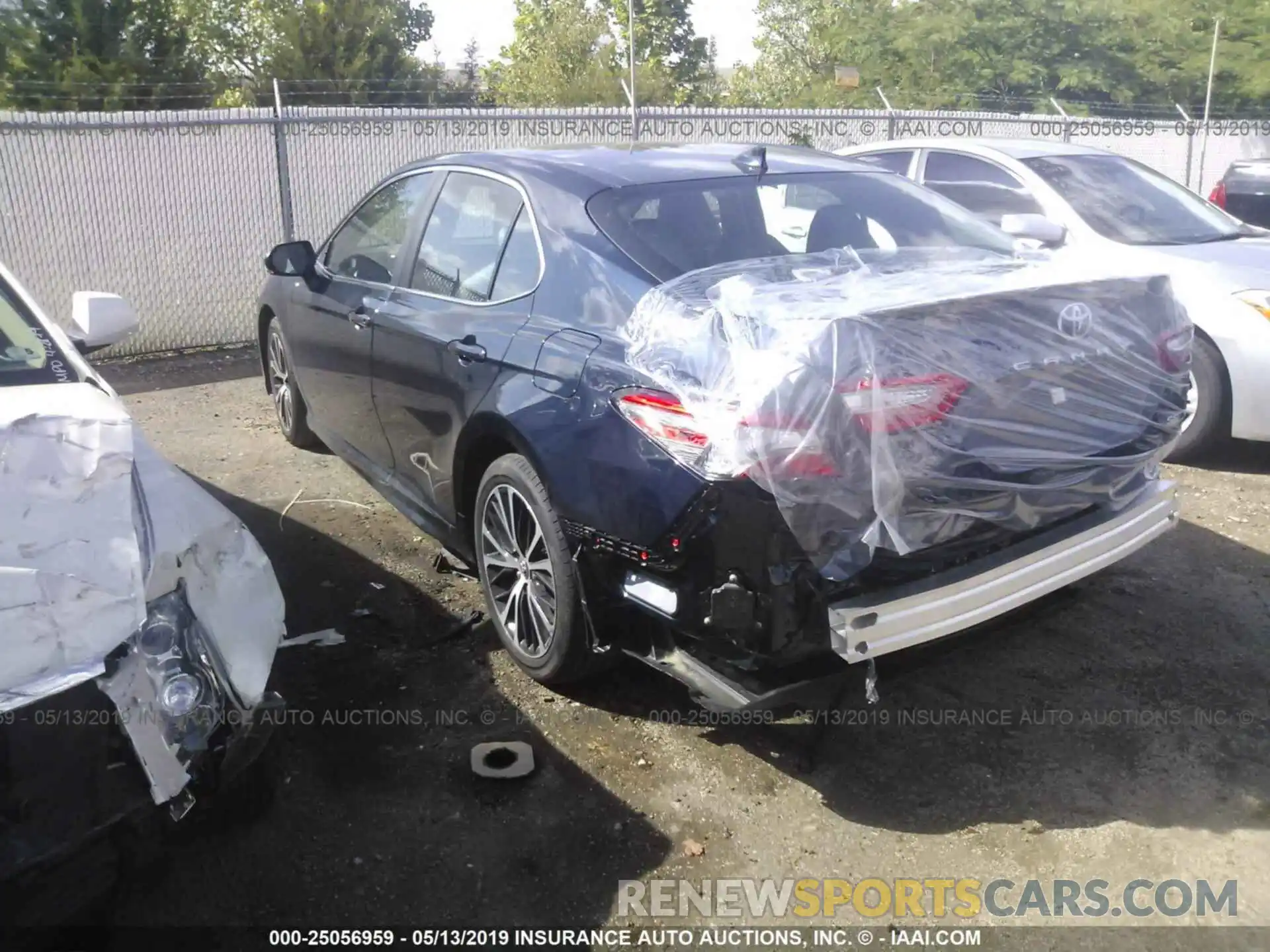 3 Photograph of a damaged car 4T1B11HK3KU730767 TOYOTA CAMRY 2019