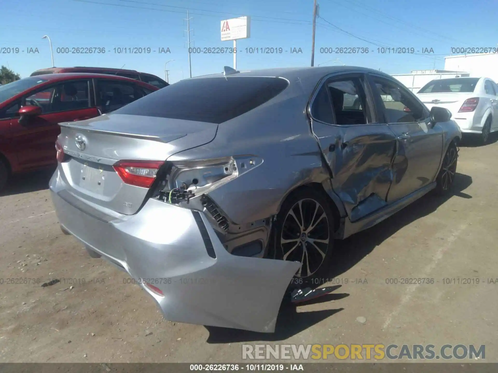 4 Photograph of a damaged car 4T1B11HK3KU732017 TOYOTA CAMRY 2019