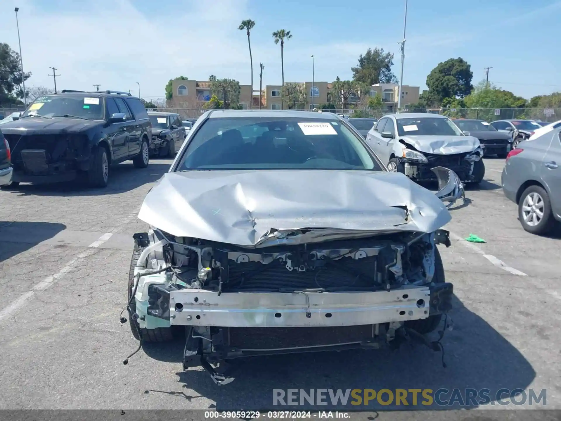 6 Photograph of a damaged car 4T1B11HK3KU733295 TOYOTA CAMRY 2019