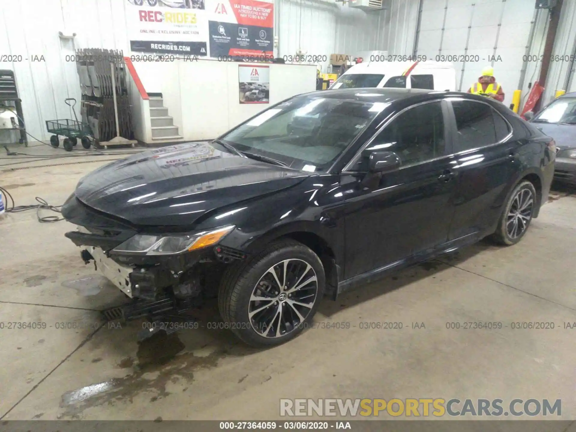 2 Photograph of a damaged car 4T1B11HK3KU734480 TOYOTA CAMRY 2019