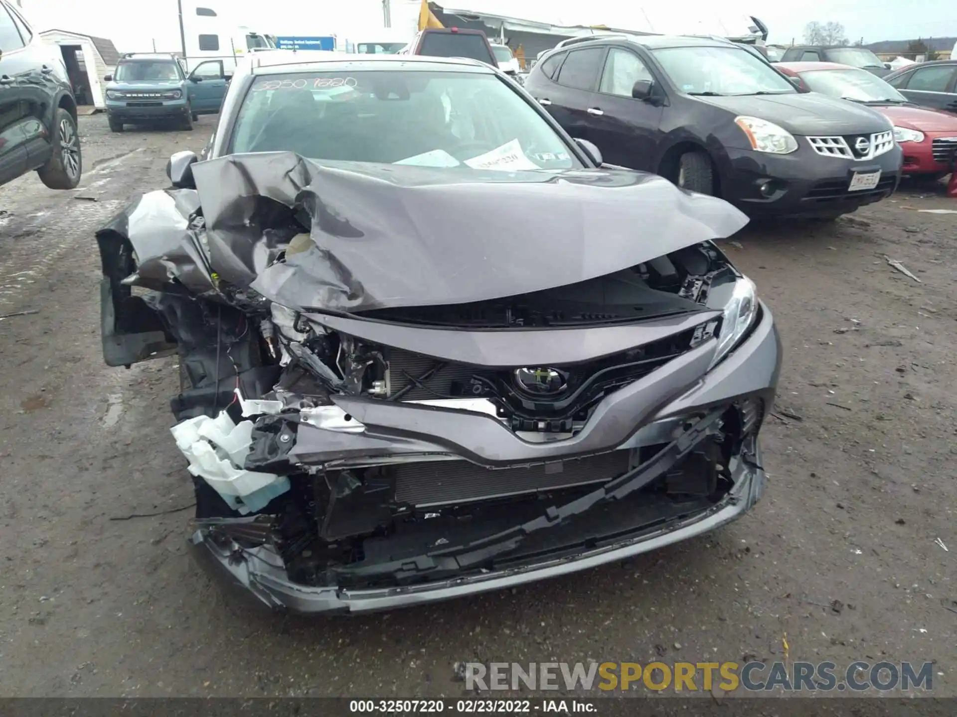 6 Photograph of a damaged car 4T1B11HK3KU734530 TOYOTA CAMRY 2019