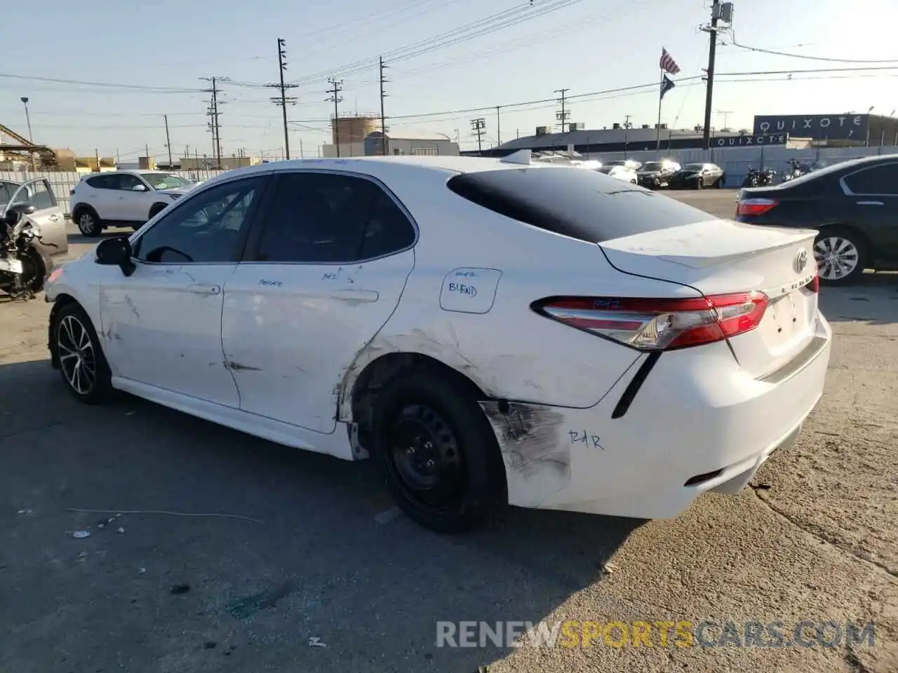 3 Photograph of a damaged car 4T1B11HK3KU734690 TOYOTA CAMRY 2019