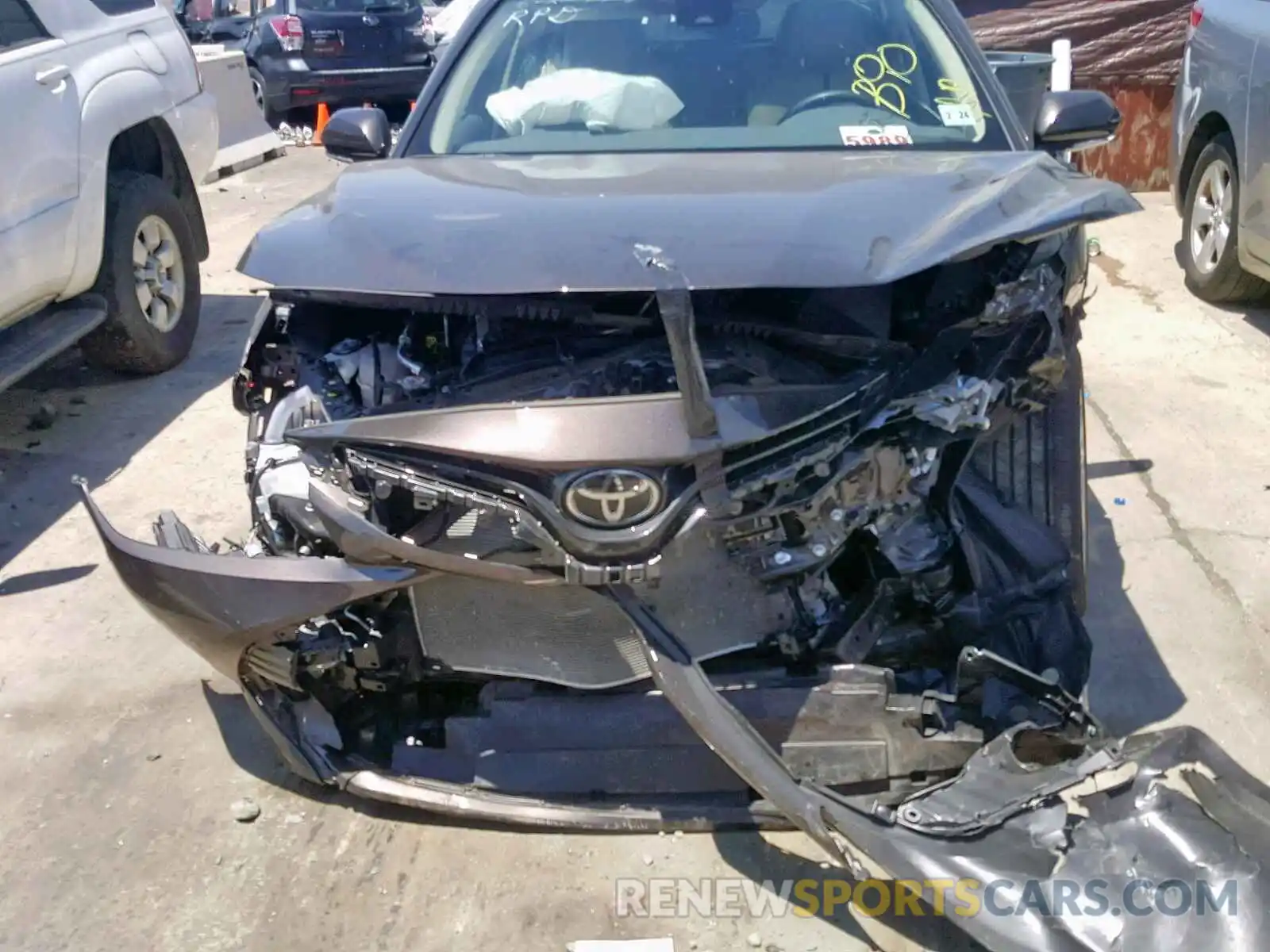 9 Photograph of a damaged car 4T1B11HK3KU734981 TOYOTA CAMRY 2019