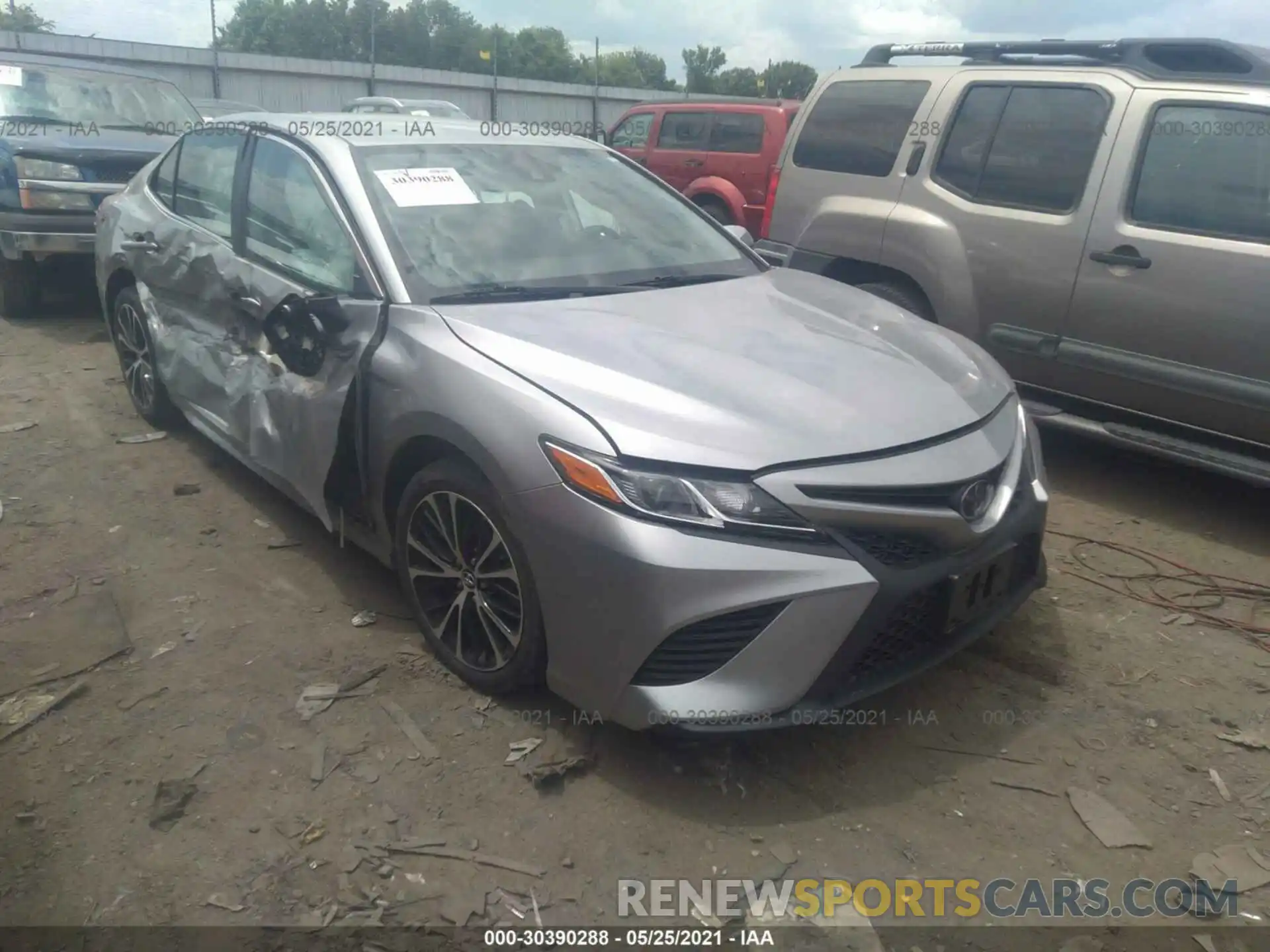 1 Photograph of a damaged car 4T1B11HK3KU735919 TOYOTA CAMRY 2019