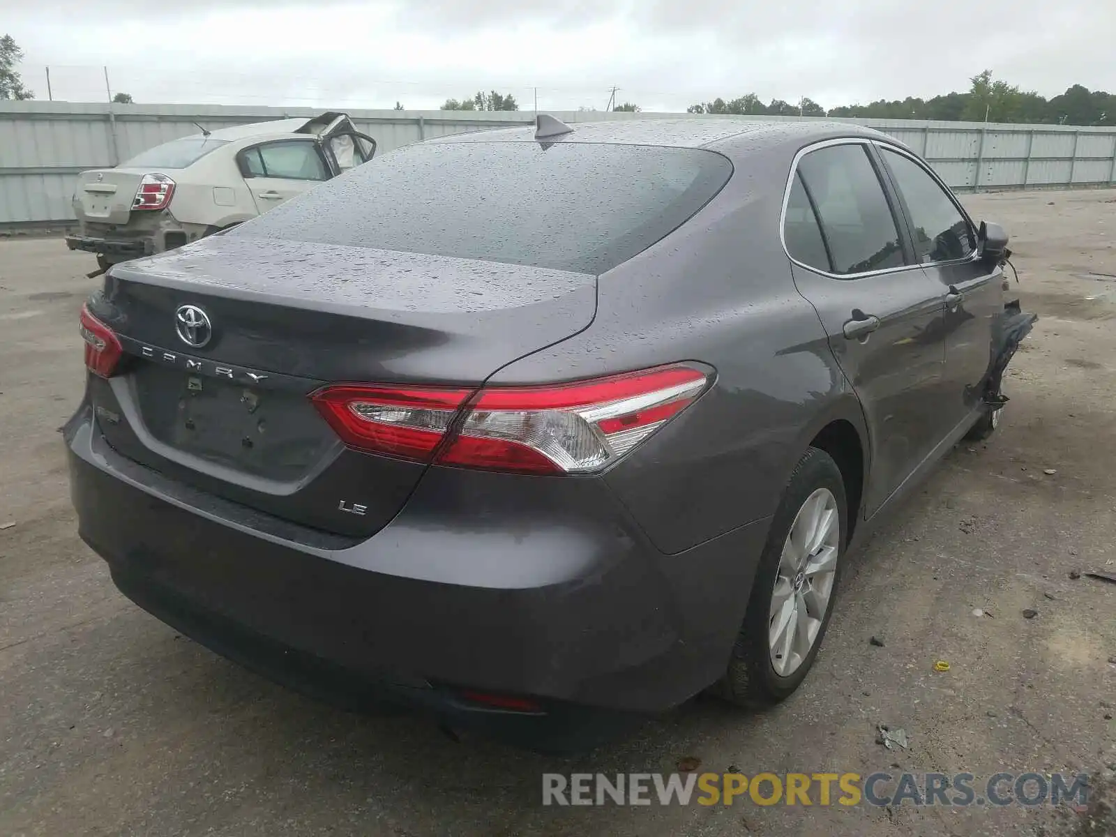 4 Photograph of a damaged car 4T1B11HK3KU736441 TOYOTA CAMRY 2019