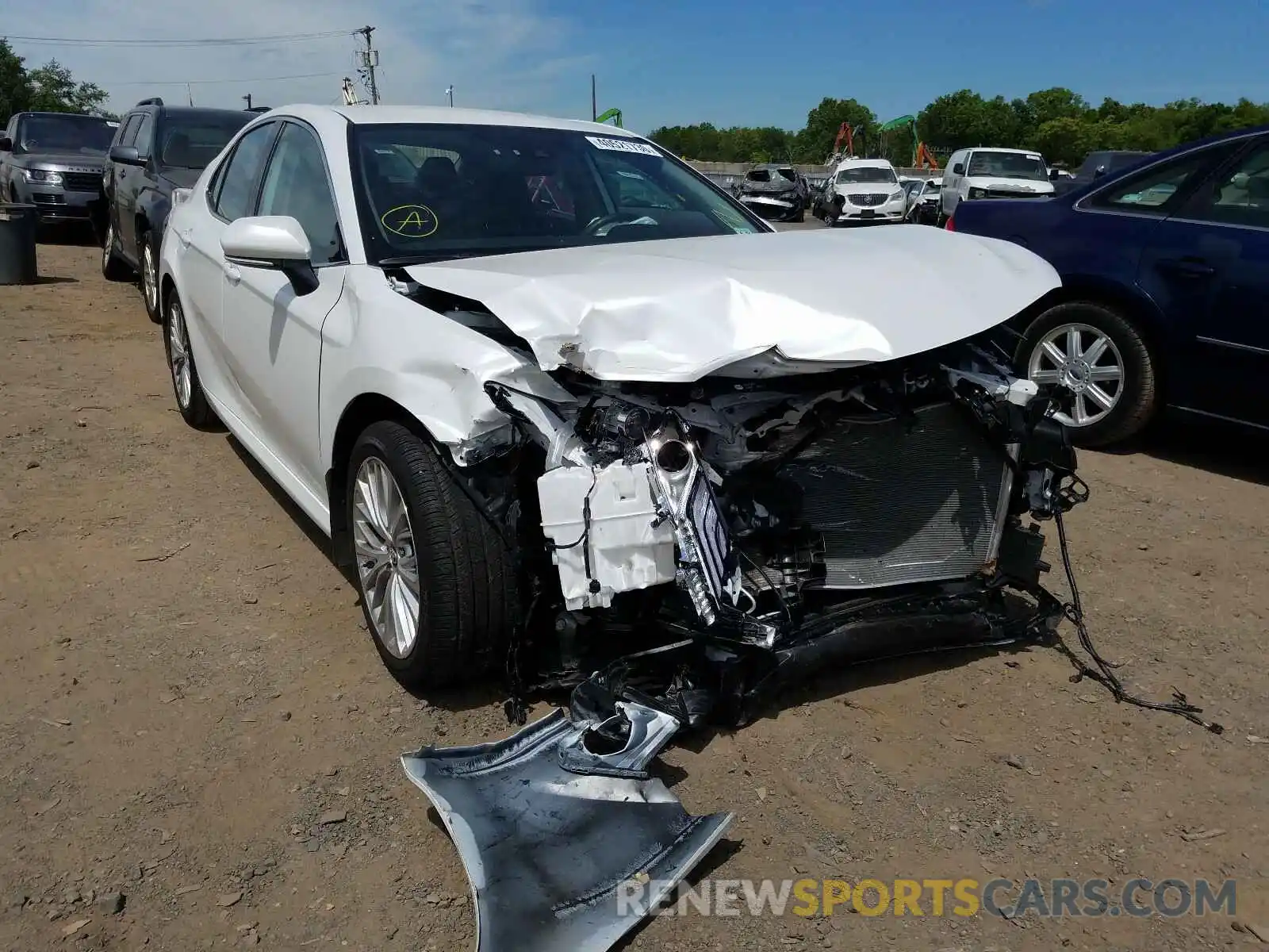 1 Photograph of a damaged car 4T1B11HK3KU736522 TOYOTA CAMRY 2019