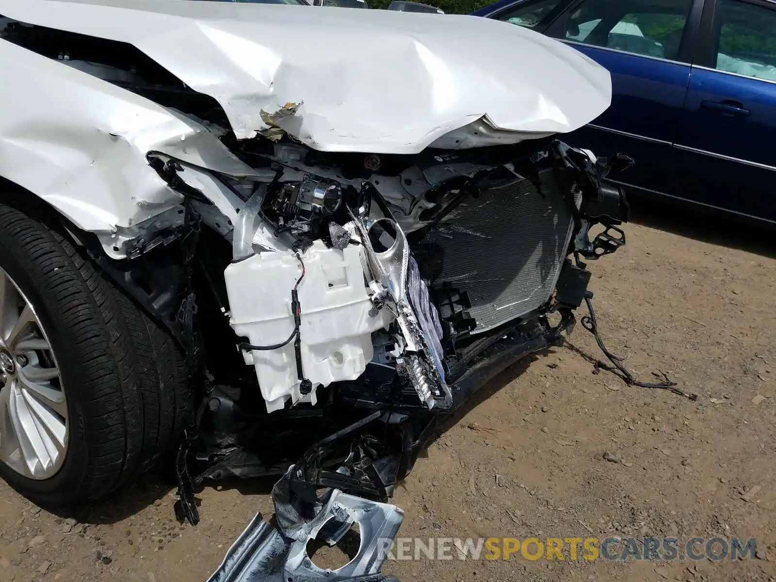 9 Photograph of a damaged car 4T1B11HK3KU736522 TOYOTA CAMRY 2019