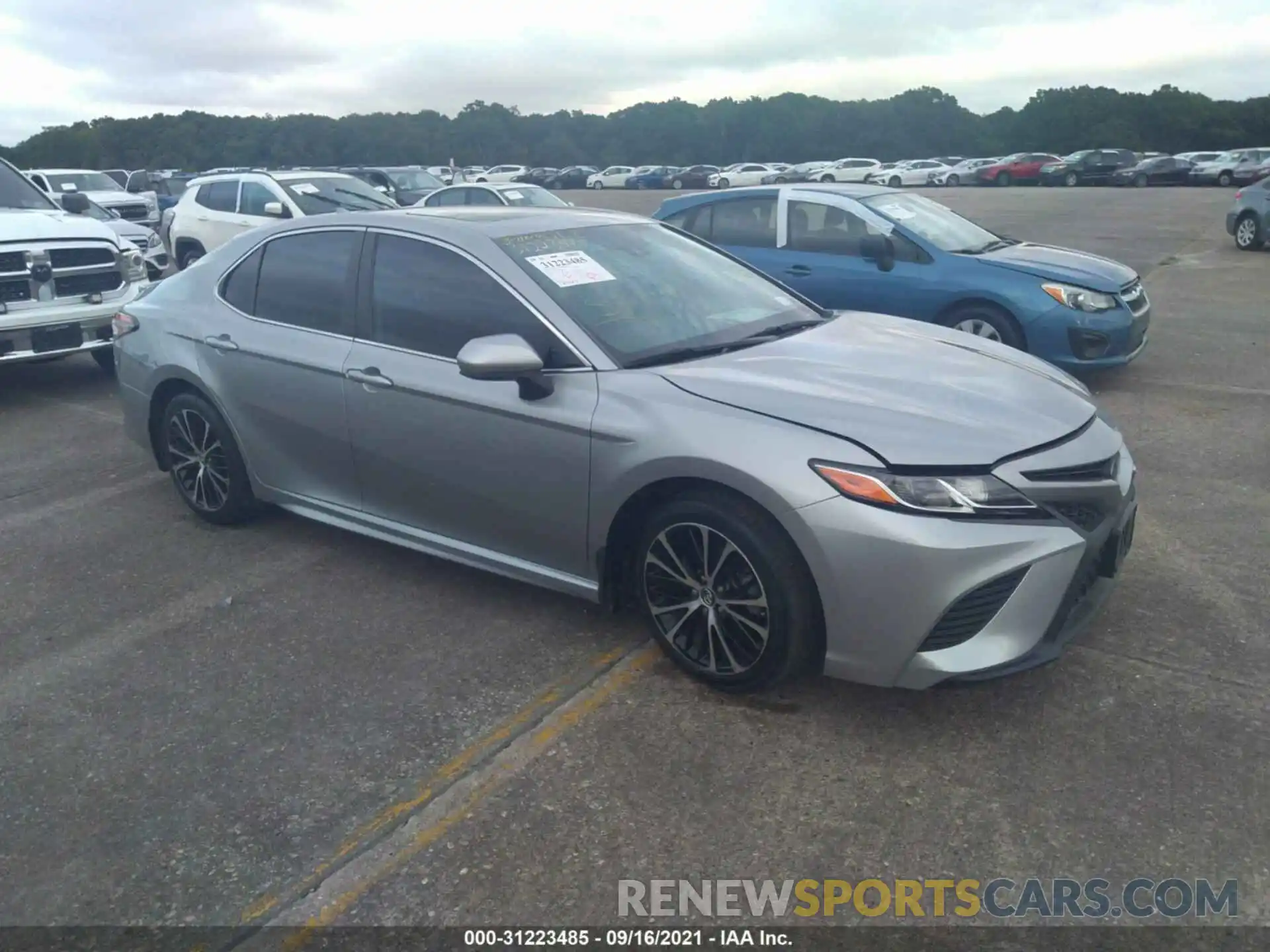 1 Photograph of a damaged car 4T1B11HK3KU737220 TOYOTA CAMRY 2019