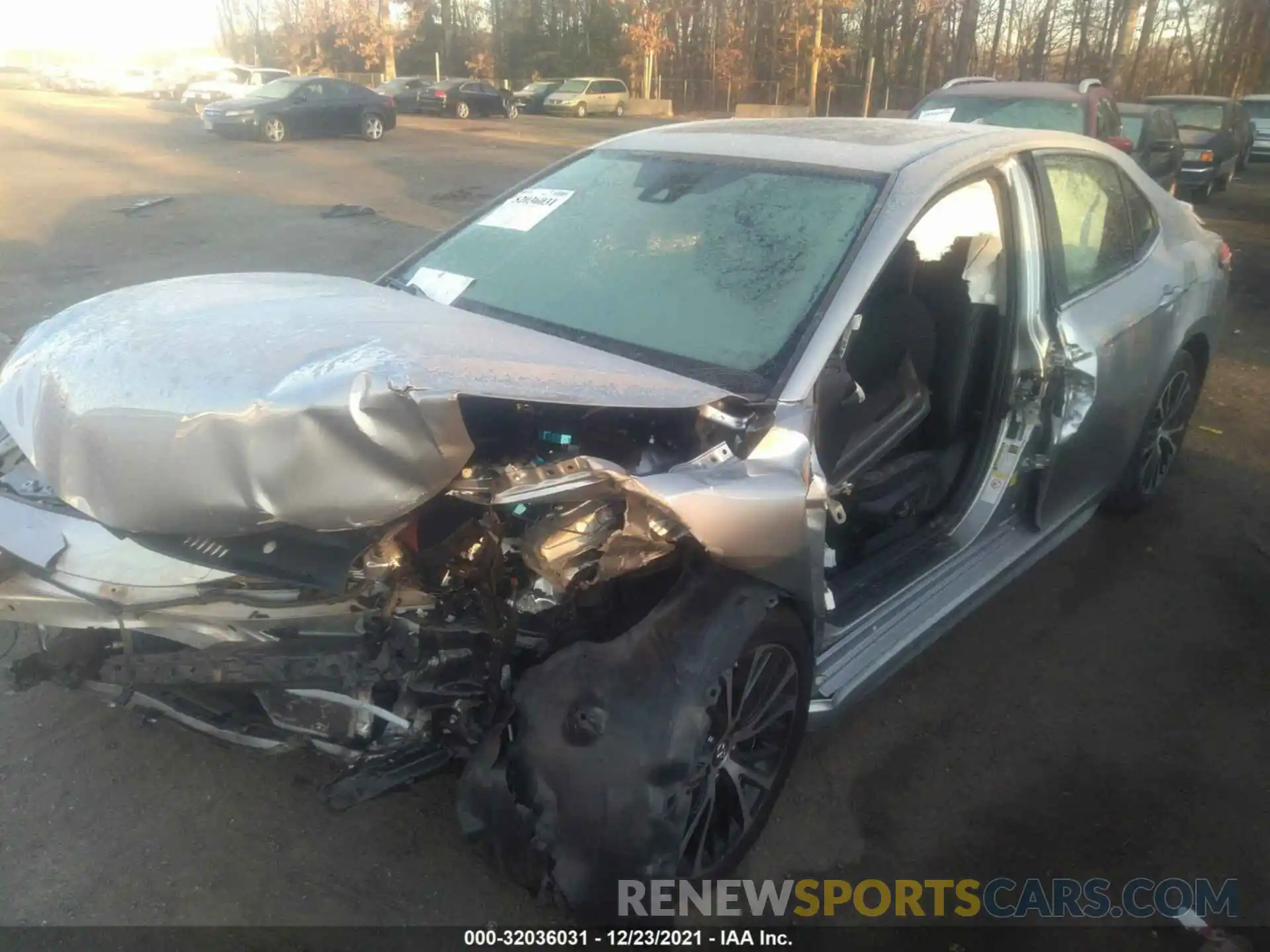 2 Photograph of a damaged car 4T1B11HK3KU737962 TOYOTA CAMRY 2019