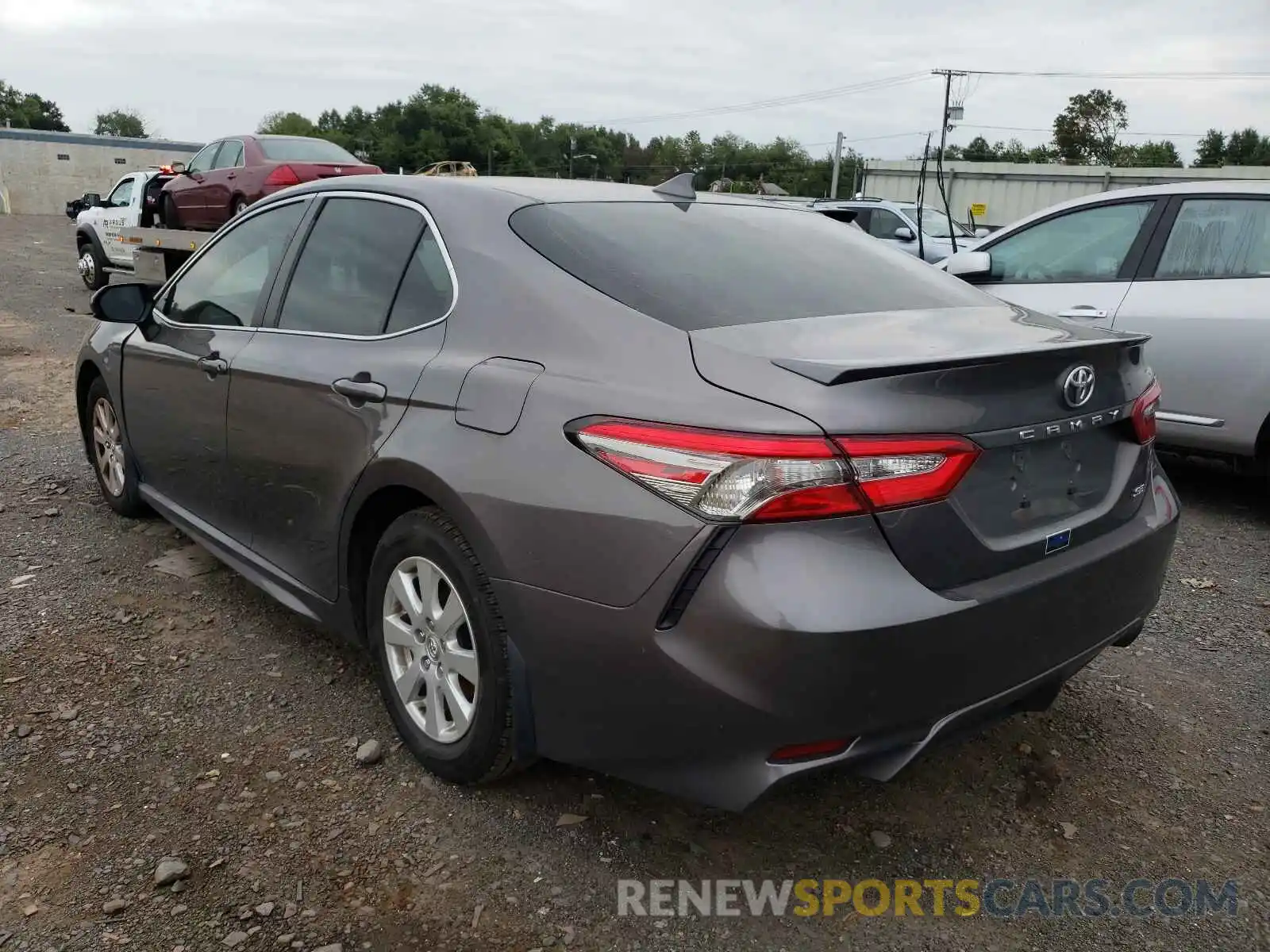 3 Photograph of a damaged car 4T1B11HK3KU740246 TOYOTA CAMRY 2019