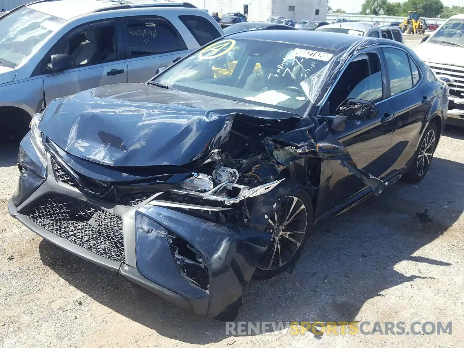 2 Photograph of a damaged car 4T1B11HK3KU740439 TOYOTA CAMRY 2019